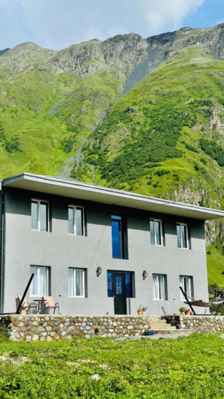 Kazbegi Palace Экстерьер фото
